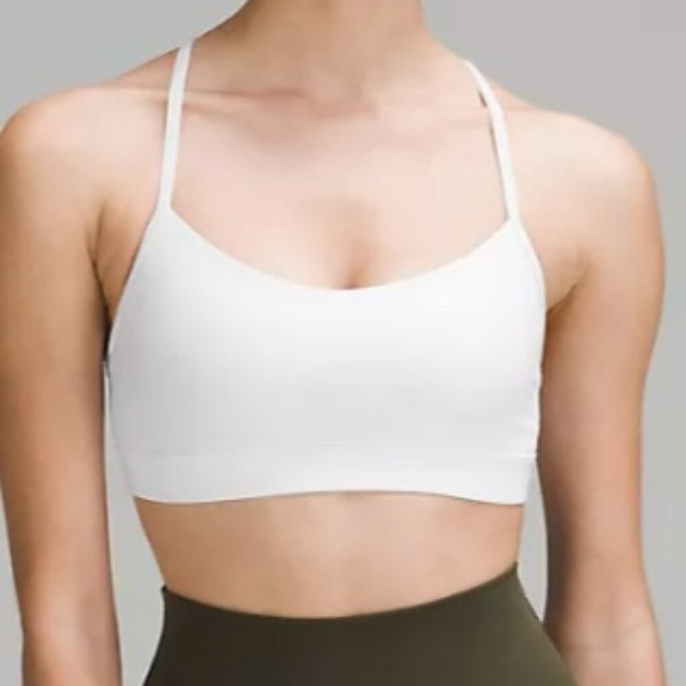 NWOT Lululemon Flow Y Sports Bra Size 6